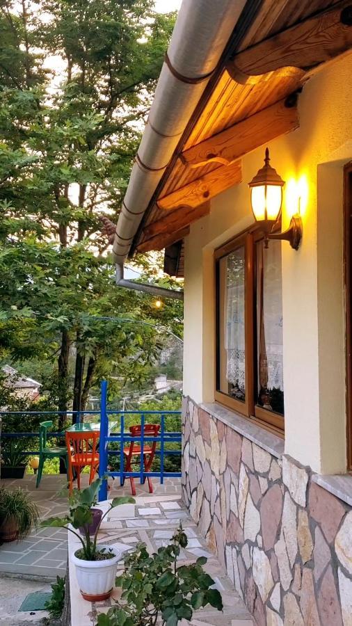 Clockwise Guestrooms Gjirokastër