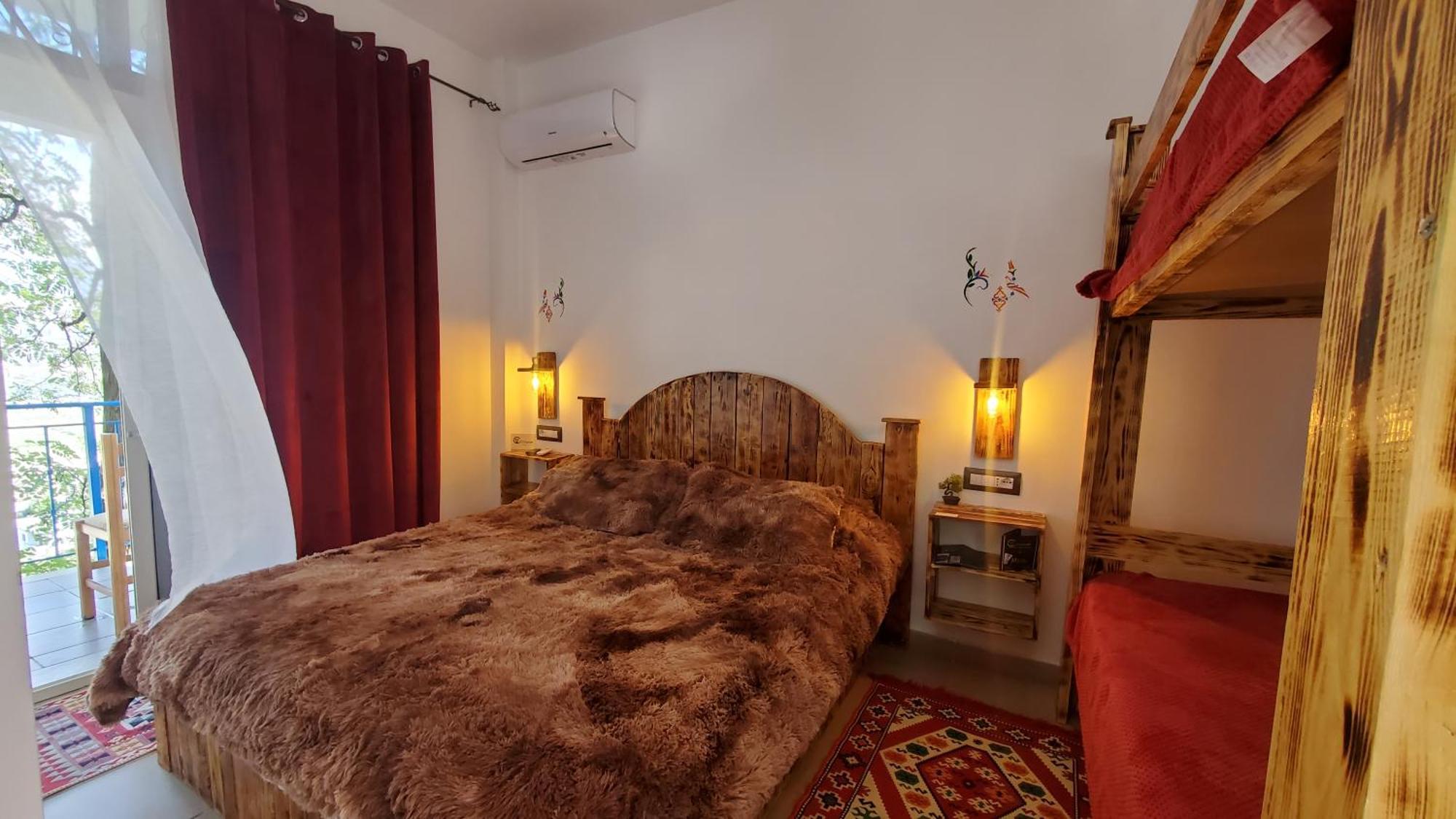Clockwise Guestrooms Gjirokastër