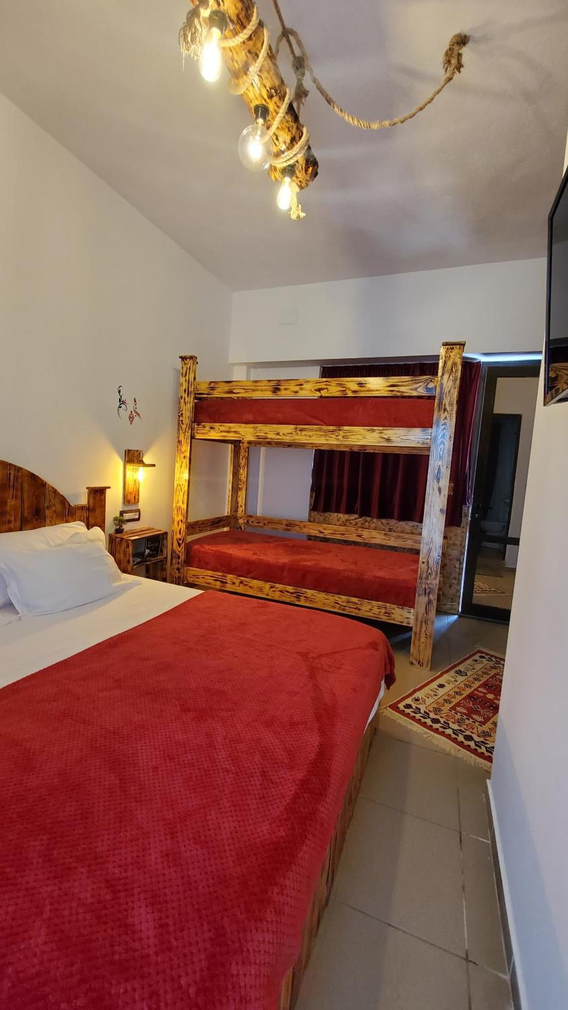 Clockwise Guestrooms